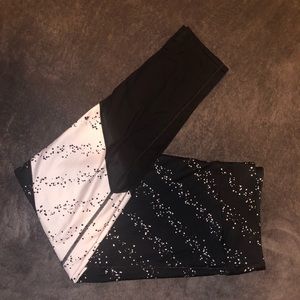 Fabletics athletic leggings